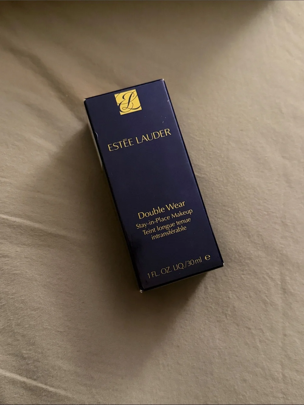 Estée Lauder Double Wear Stay-in-Place Makeup Foundation 0N1 Alabaster